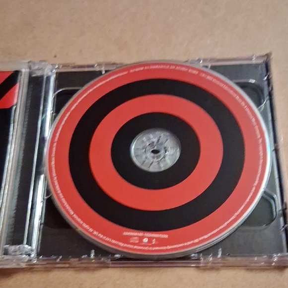 U2 "How to Dismantle an Atomic Bomb" CD/DVD – Black & Red Cover - Picture 10 of 12